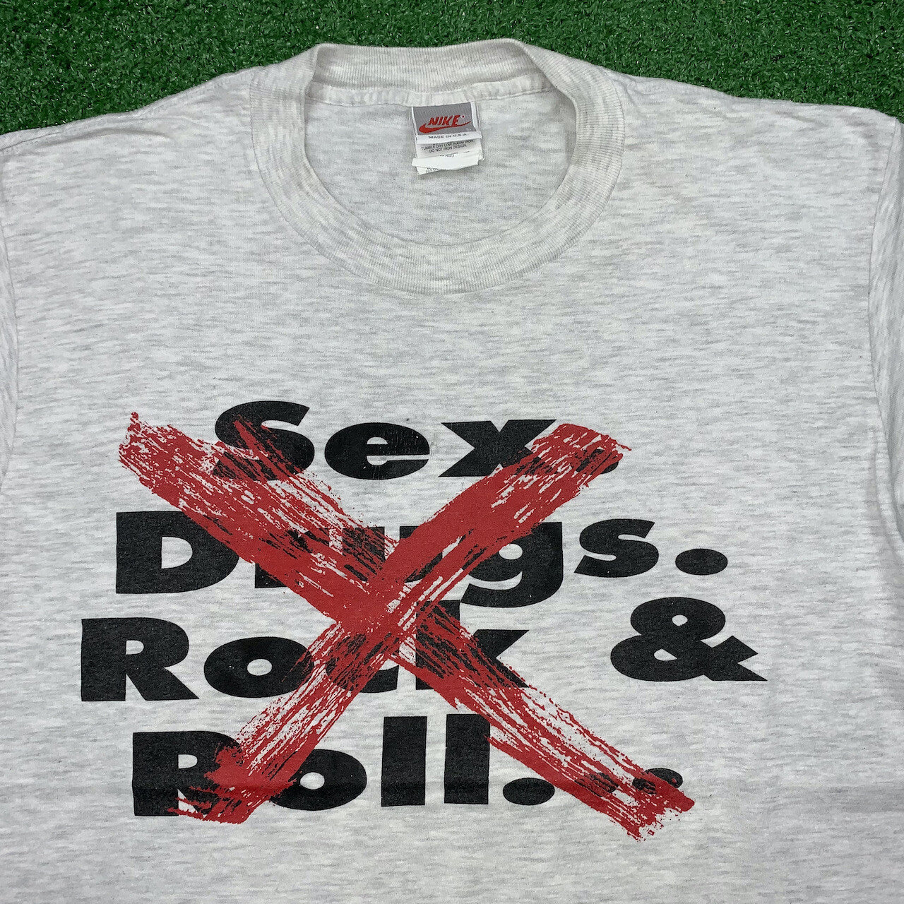 Nike Vintage T Shirt Mens Last Vice S*x Drugs Rock N Roll Music Jordan Rap X