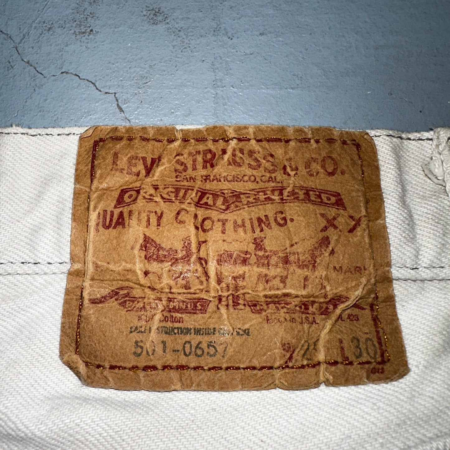 Levis 501 Vintage 80s USA XX Straight Leg Jeans White Med Wash 29x30 Act 28x29