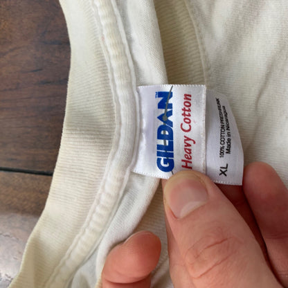 Connecticut Vintage T Shirt 97.9 Radio Talk Show Country Music Love Band Beatles