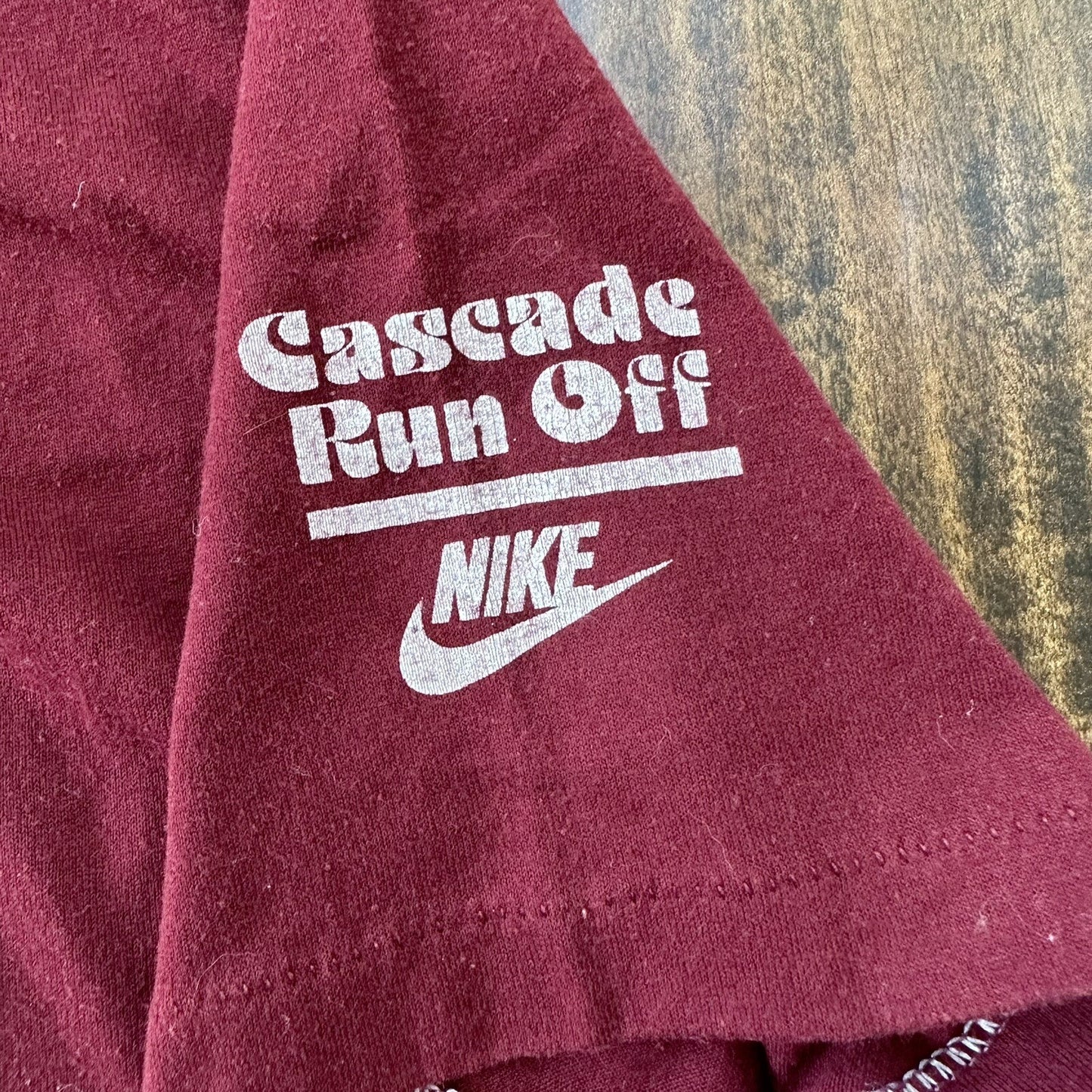 Nike 1983 Cascade Run Off T Shirt Vintage Geisha 80s Maroon Marathon Oregon Tee