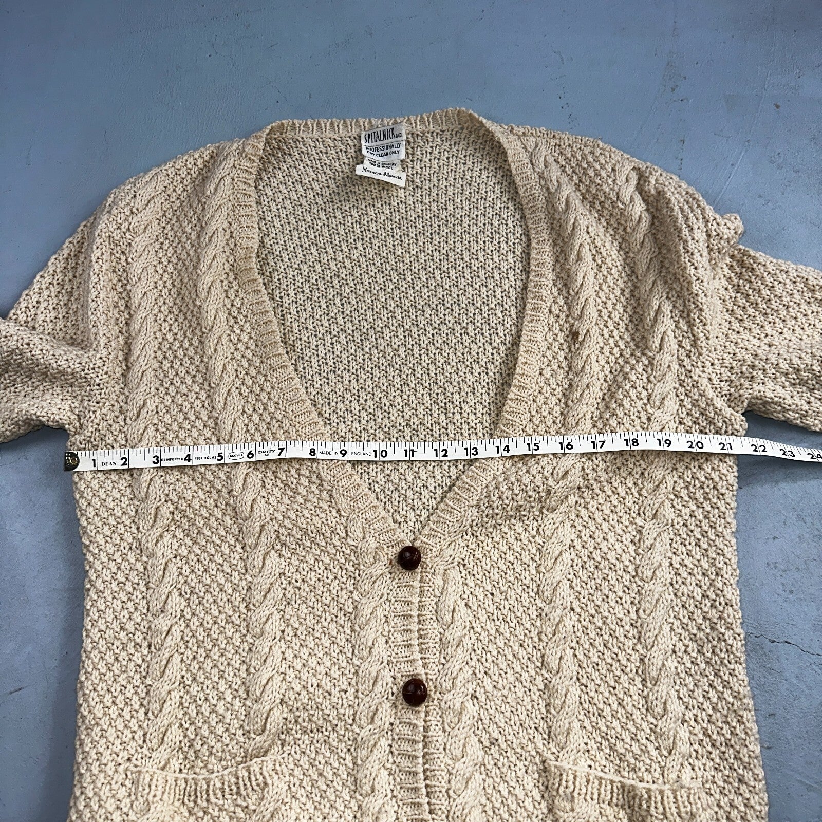 Vintage Oversized Spitalnick Neiman Marcus 100% Wool Cardigan Cable Knit Cozy