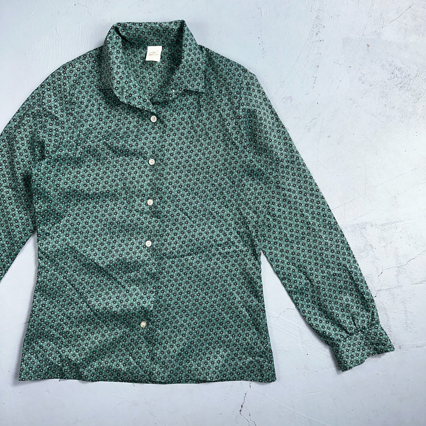 VTG 60s Jantzen Womens Top 12 Green Button Long Sleeve Shirt Flowers USA
