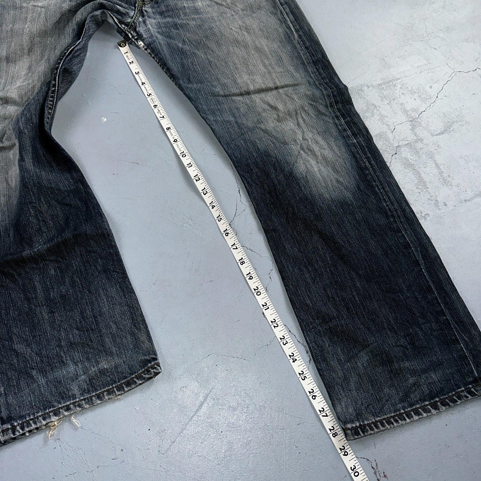 Levis 501 Vintage Y2K XX Straight Leg Jeans Blue Med Wash 33x30 Act 32x28