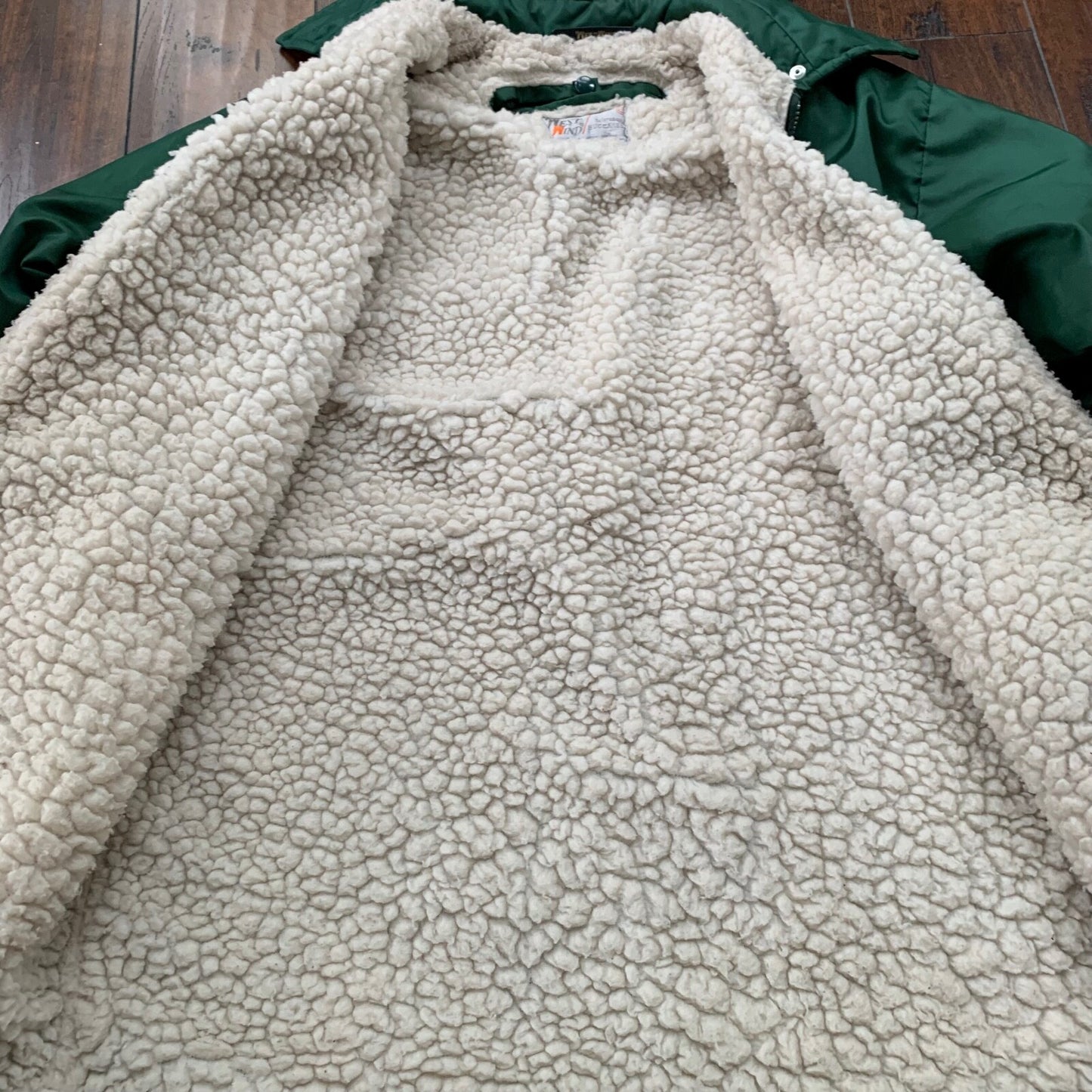 VTG West Wind Buccaneer 70s Sherpa Satin Bomber Jacket Green Broken Zip Oregon