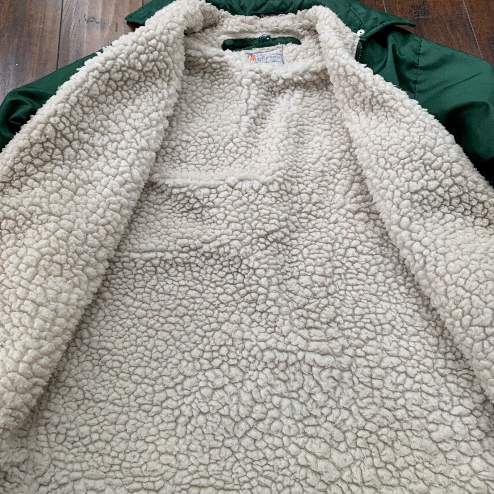 VTG West Wind Buccaneer 70s Sherpa Satin Bomber Jacket Green Broken Zip Oregon