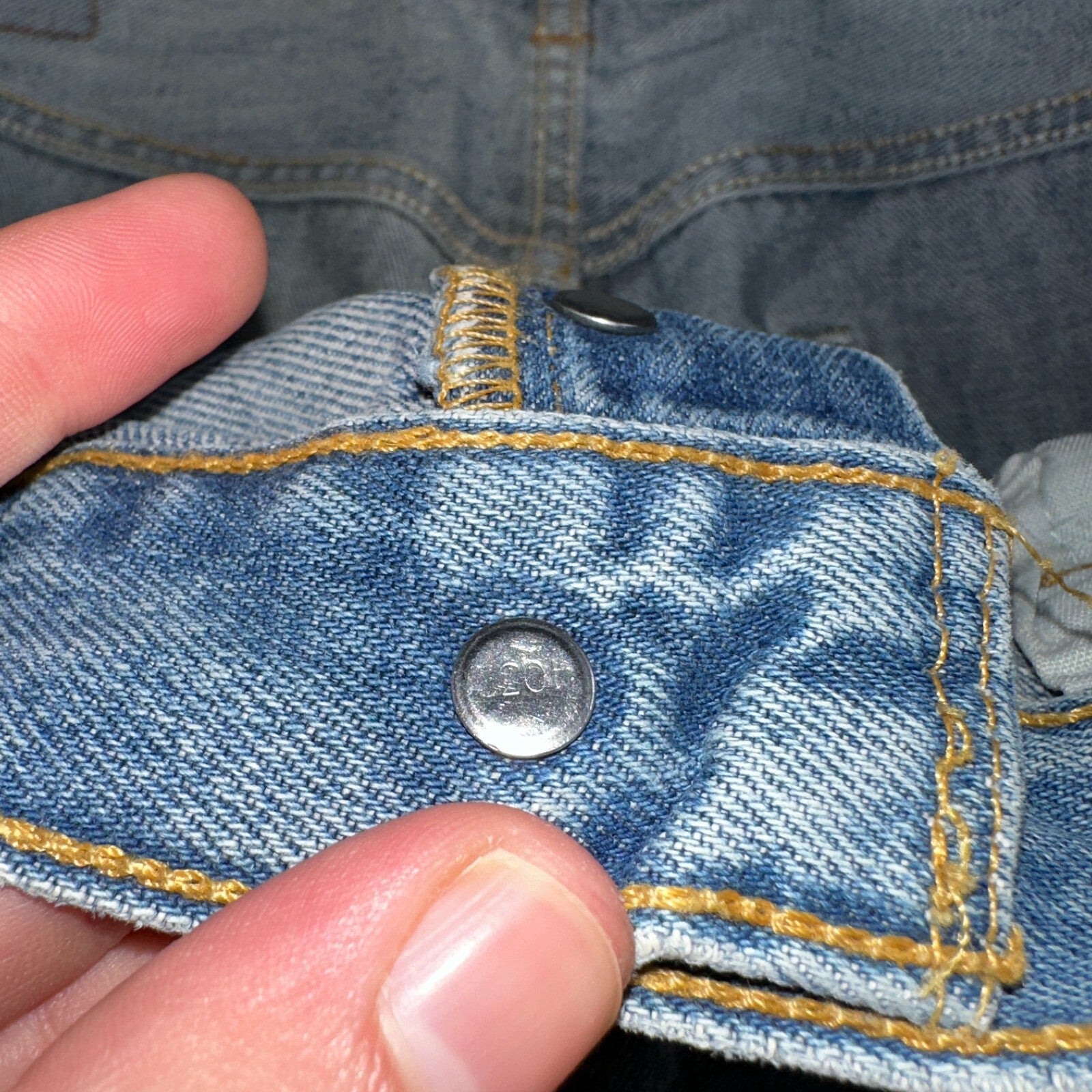 Levis 501 Vintage Y2K XX Straight Leg Jeans Blue Light Wash 35x34 Act 34x34