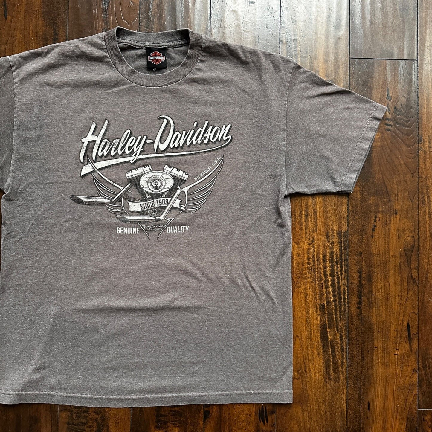 Harley Davidson USA Motorcycle Vintage Style T Shirt Kauai Hawaii Skulls