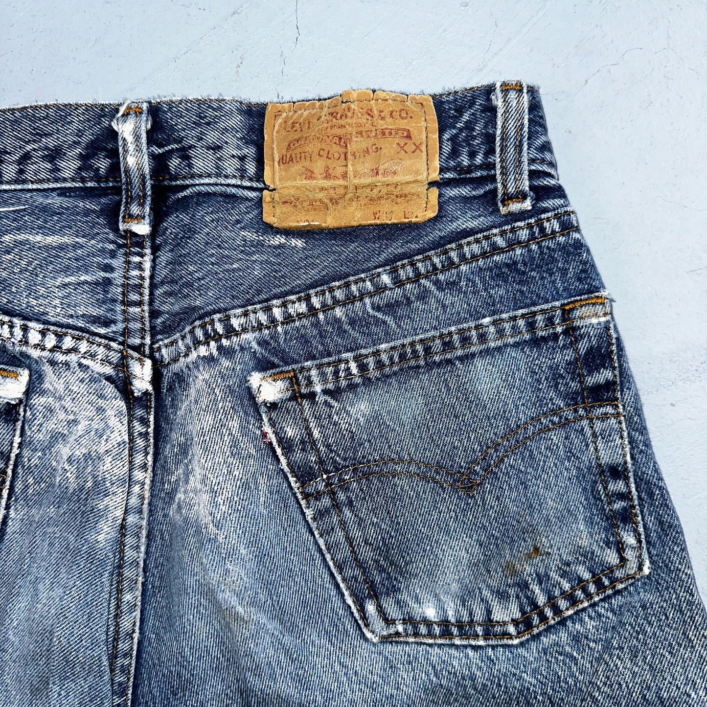 Levis 501 Vintage 80s USA XX Straight Leg Jeans Blue Light Wash 31x34 Act 30x32