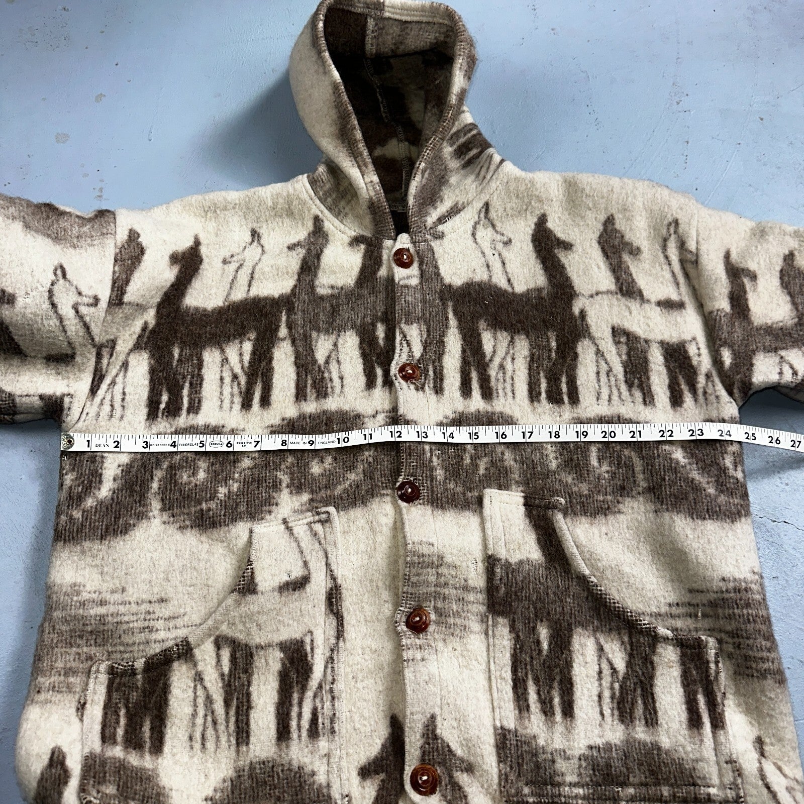 1970s Wool Lama Bird Coat Mens Jacket Size L Sweater Button Up 70s Rockabilly