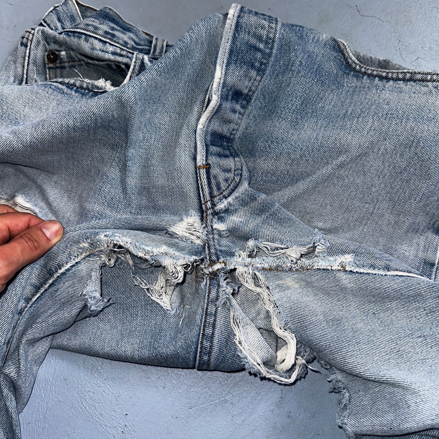 Levis 501 Vintage 80s Redline Selvedge USA XX Jeans Light Wash 35x38 Act 32x33