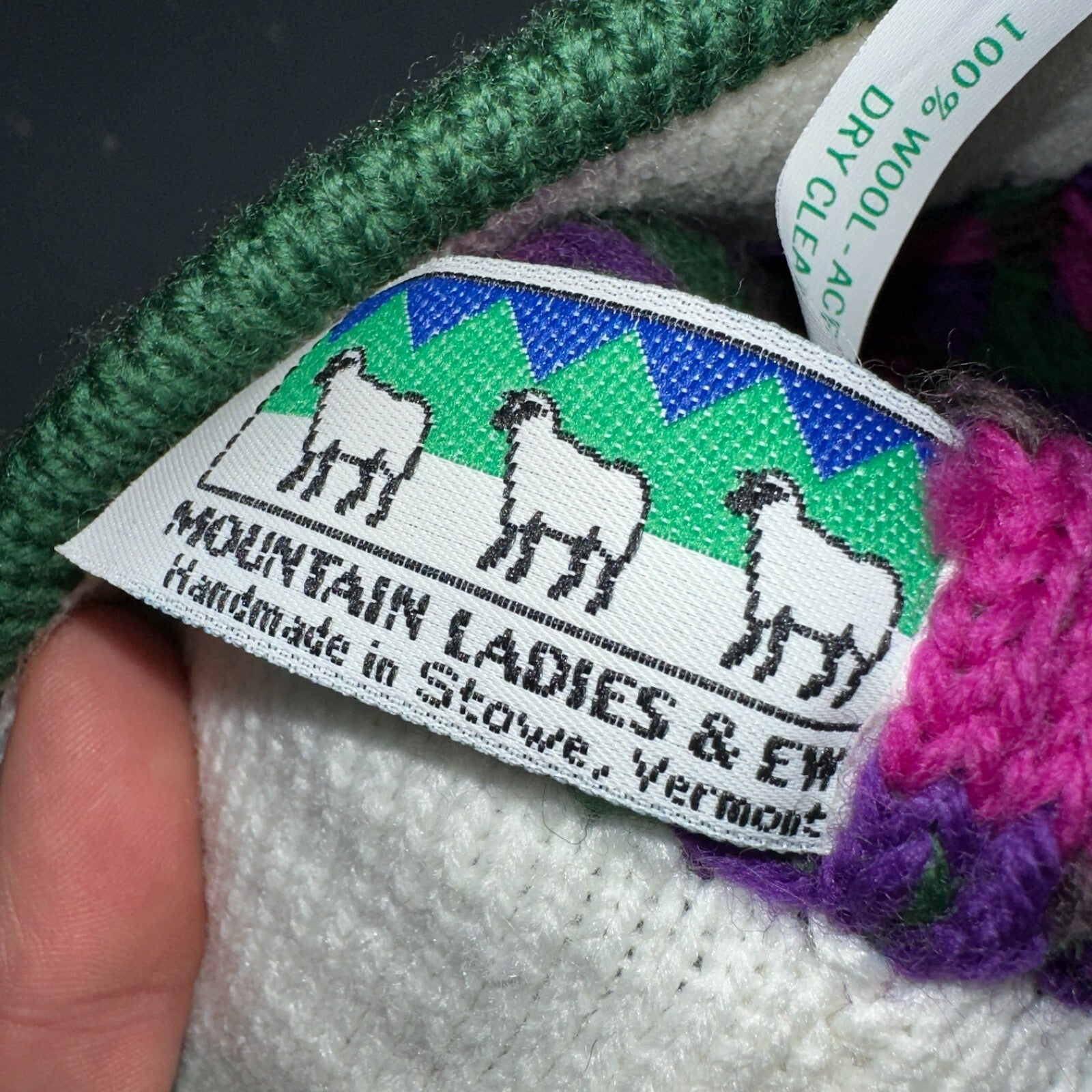 Vintage Mountain Ladies & Ewe Wool Pink Blue Knit Ski Hat Cap One Size Tassels