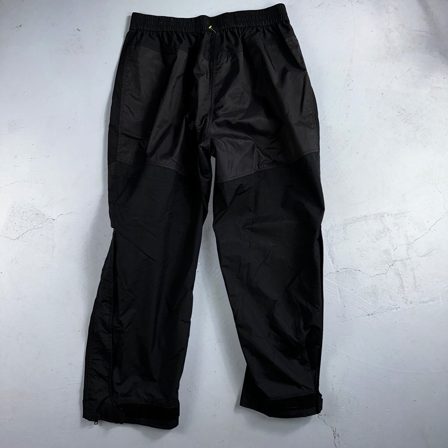 Cabelas Black Lined Mens Pants Rain Pants XL Reg Golf Double Knee Nylon