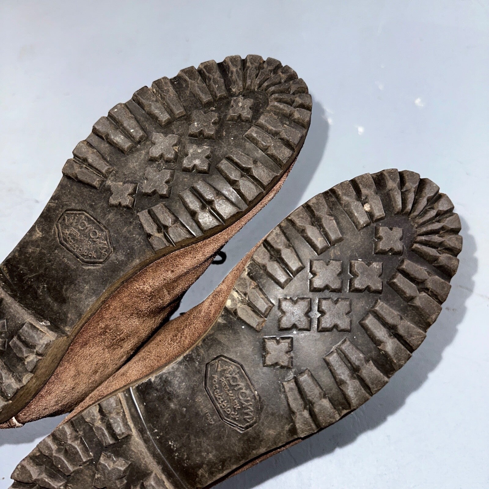 Dunham Waffle Stompers Brown Suede Leather Hiking Boots VTG Italy Size 7.5