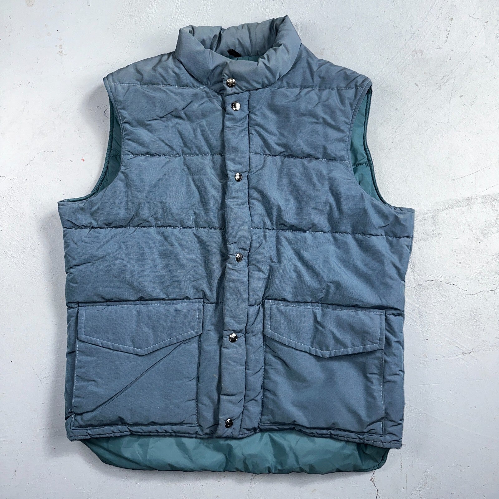 Woolrich VTG Vest Mens L Baby Blue Puffer Down Quilted Snap Up Made In USA 80s