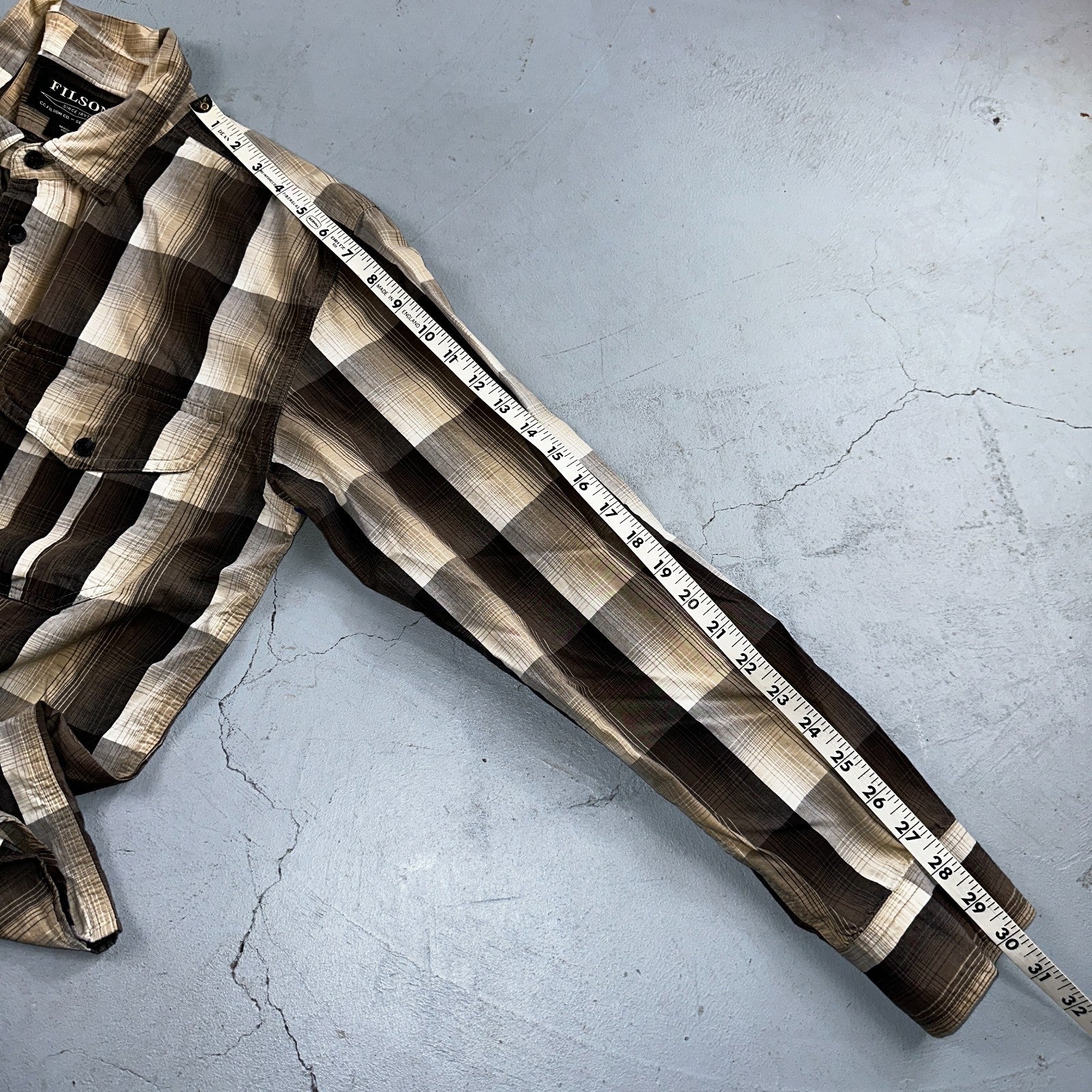 Filson Washed Feather Cloth Button Shirt Small Light White Grey Charcoal Ivory