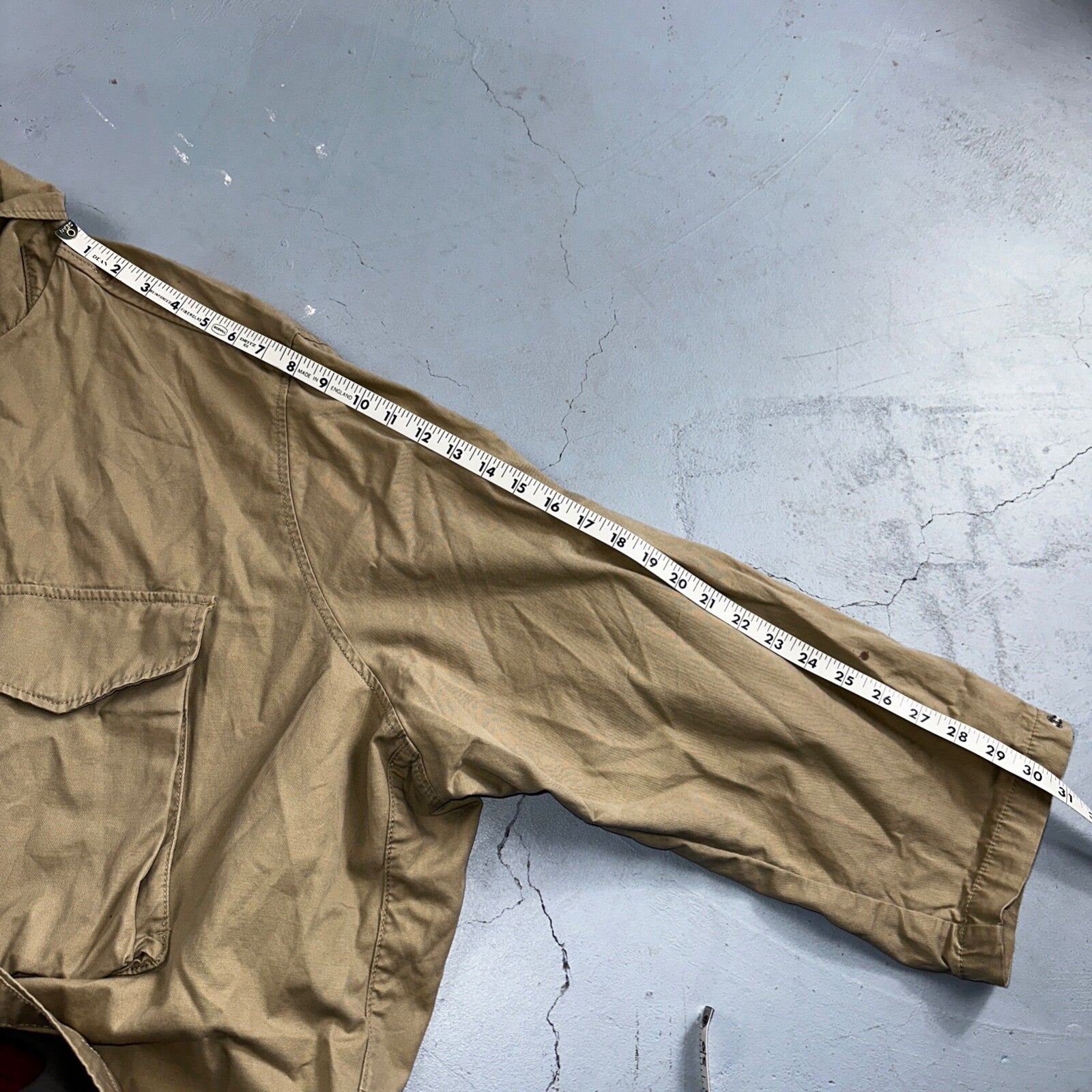 H&M Women’s Boxy Twill Jacket Beige Size XL Military Vintage Crop Style Stained