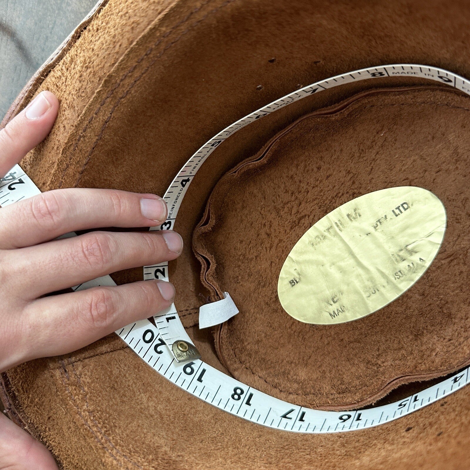 Vtg 1980s Leather Hat Suede Australia Hippy Suede Leather HAT Mens 20 Inch 80s