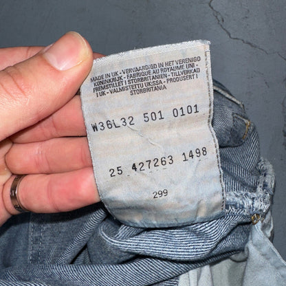 Levis 501 Vintage 90s UK XX Straight Leg Jeans 36x32 Blue Med Wash Act 33x30