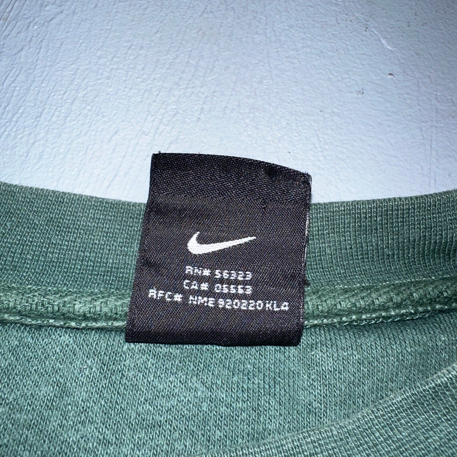 Nike Oregon Ducks Football Sweatshirt M VTG Center Swoosh Crewneck Green Y2K