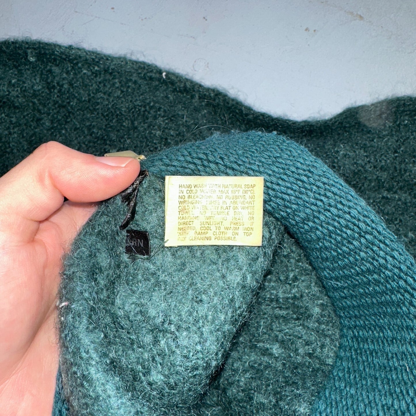 Nordstrom 1970s VTG Green Mohair Wool Winter Scarf and Hat RARE 70s Art Deco