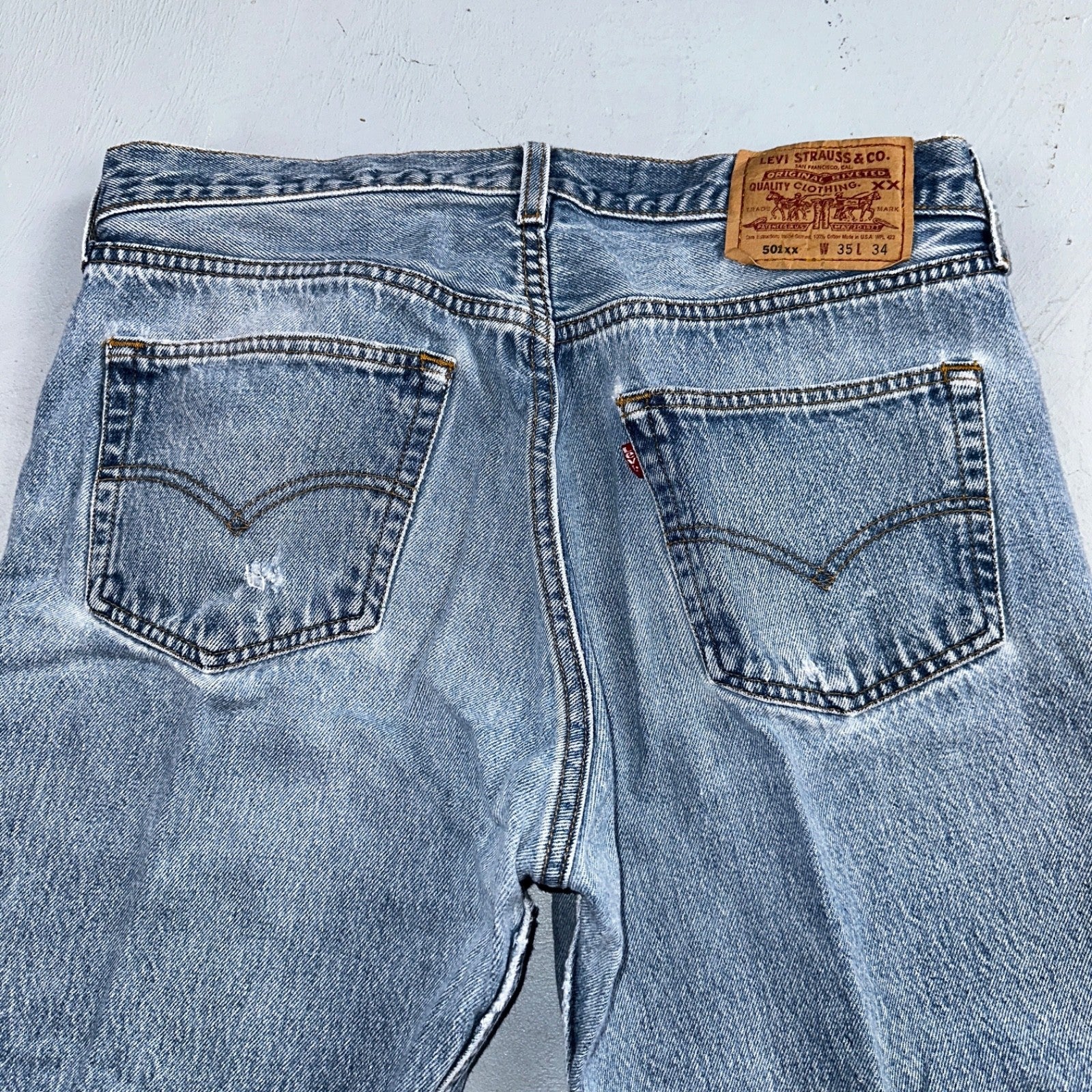 Levis 501 Vintage 90s USA XX Straight Leg Jeans Blue Light Wash 35x34 Act 33x30