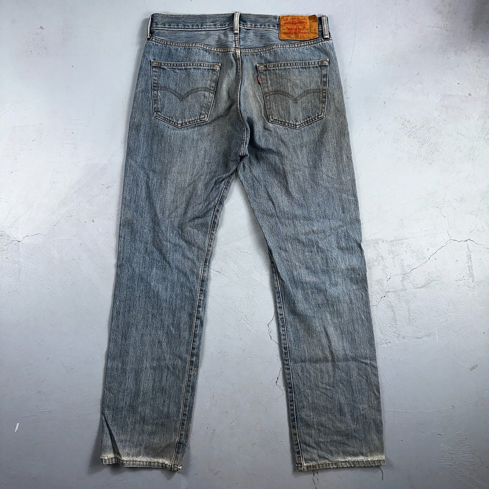 Levis 501 Vintage Y2K XX Straight Leg Jeans Blue Light Wash 35x34 Act 34x32