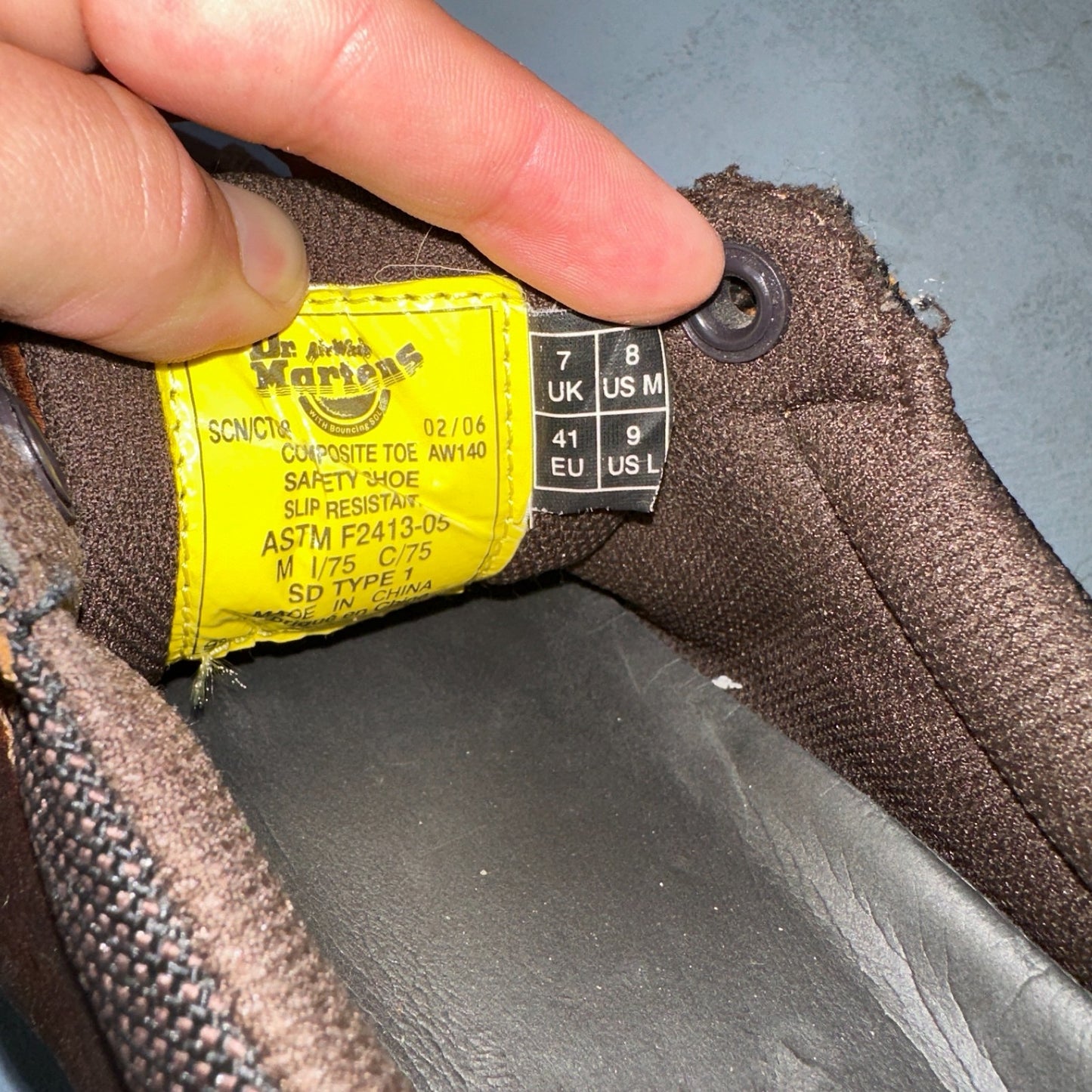 Dr. Martens 10854 Industrial Chunky Brown Leather Mens Shoes Size UK 7 US 8 Doc