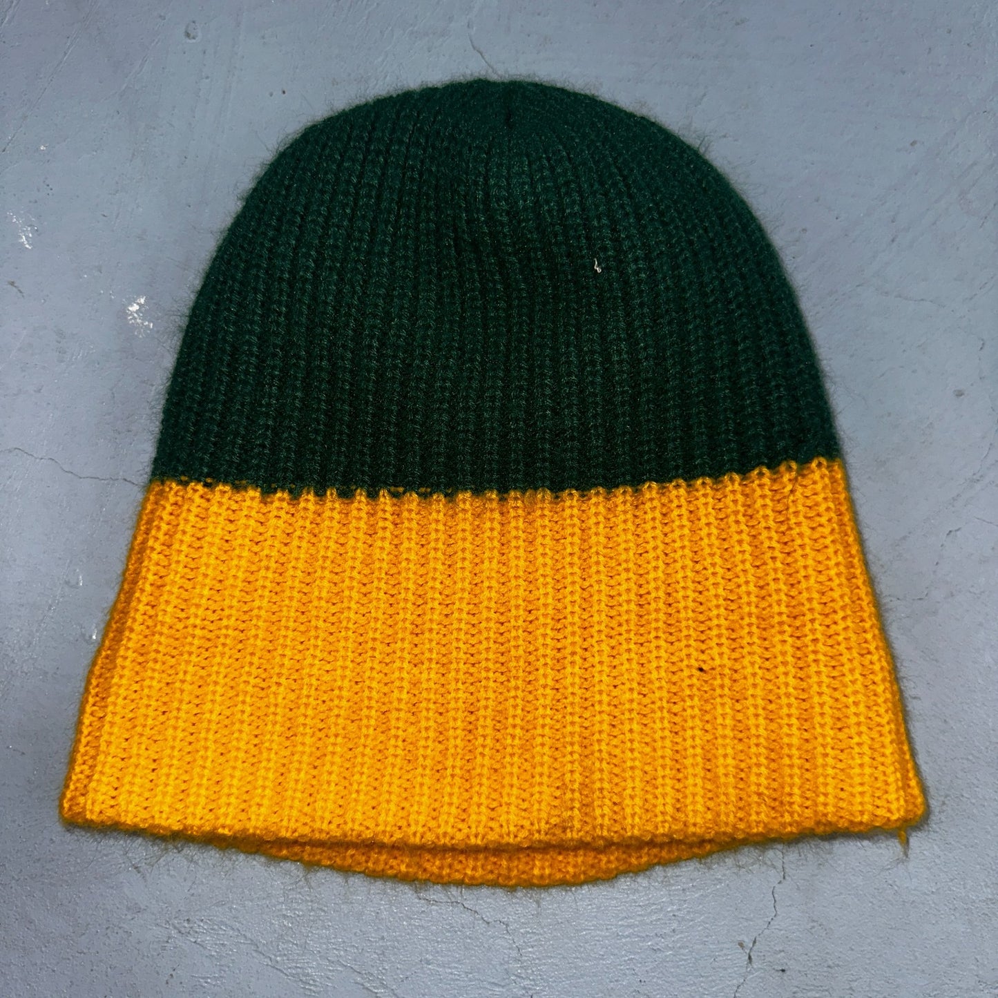 Vintage Oregon Ducks Cuffed Beanie Hat Cap Yellow Green PDX Eugene 80s