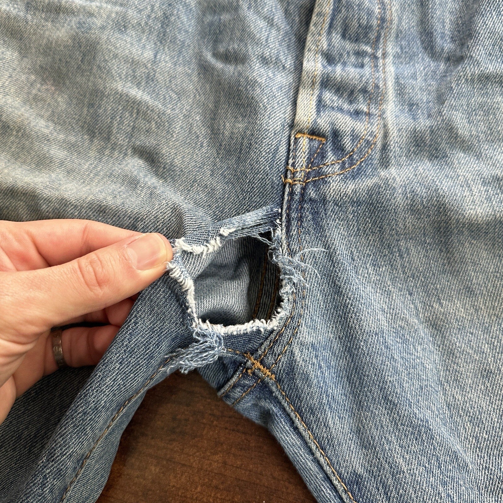 Levis 501 Vintage Y2K Straight Leg XX 2000s Jeans 35x30 Light Wash 36x28