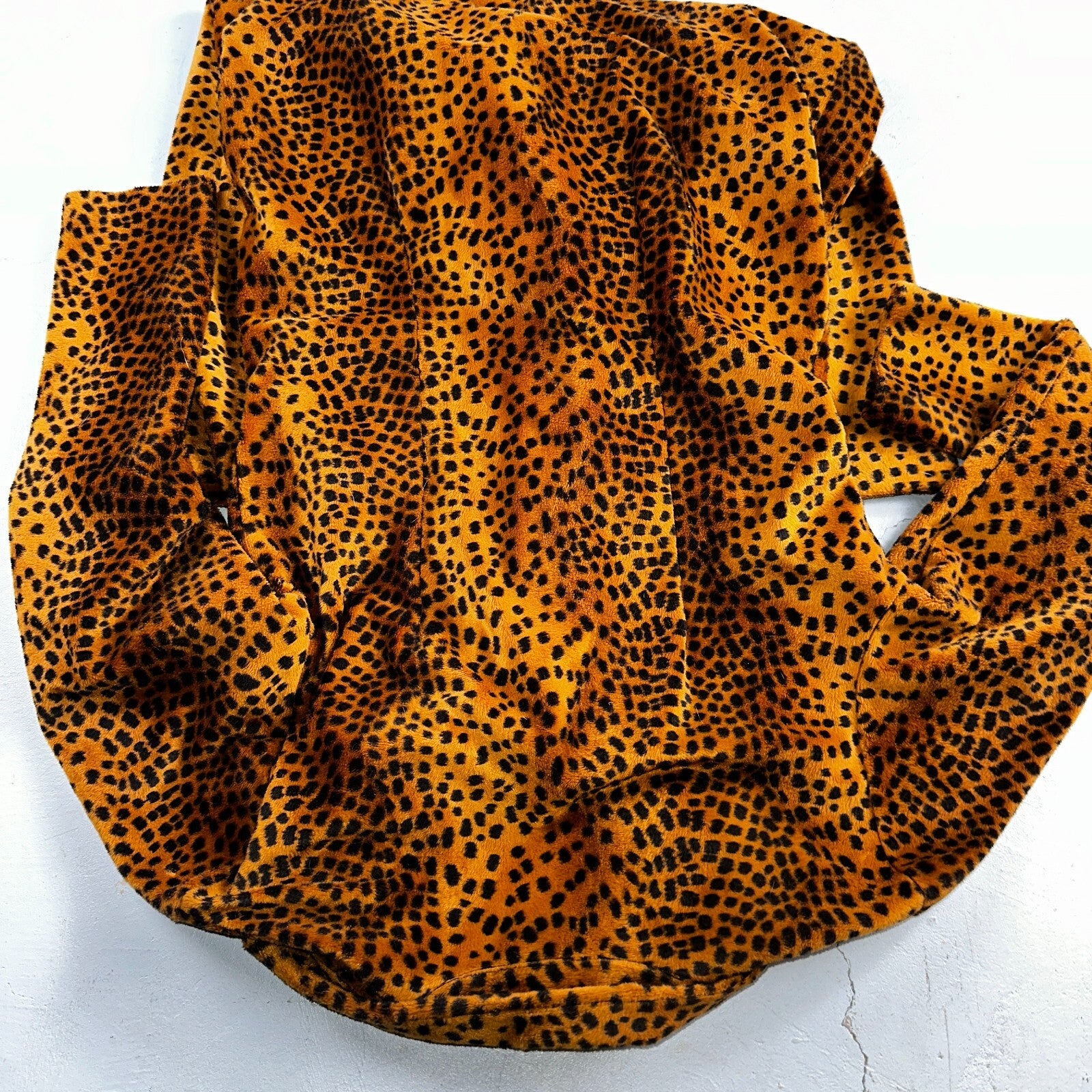 VTG ENT Jacket Womens Cheetah Outdoors Entrancy USA 70s Rockabilly Long Coat