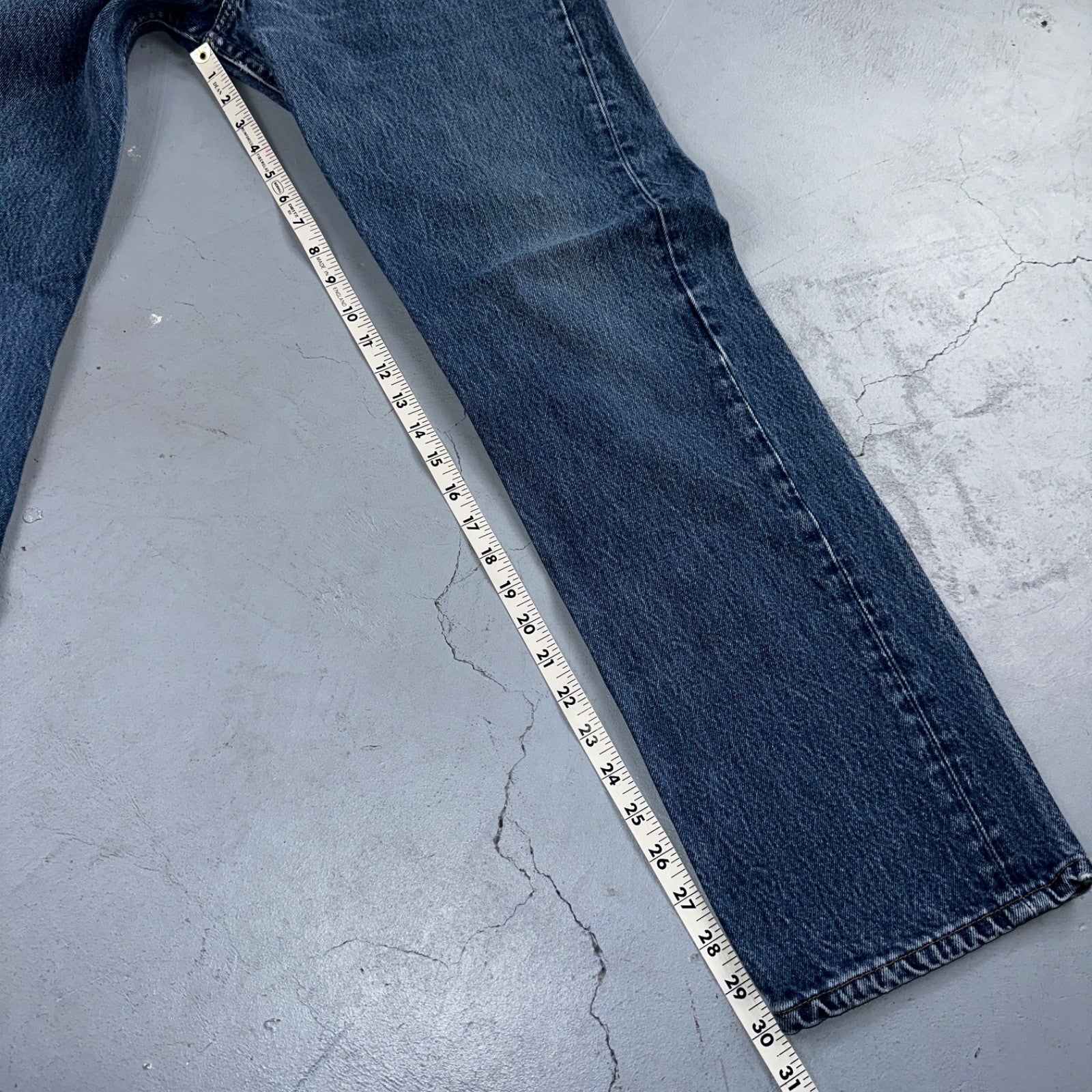 Levis 501 Vintage 90s USA XX Straight Leg Jeans Blue Med Wash 35x34 Act 32x30