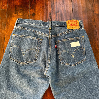 VTG Levis 501 XX Button Fly 90s Y2K Jeans Denim Straight Capri 35x30 Act 32x25