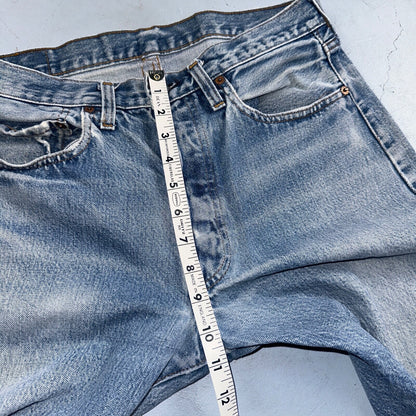 Levis 501 Vintage 80s Redline Selvedge USA XX Jeans Light Wash 33x40 Act 30x34