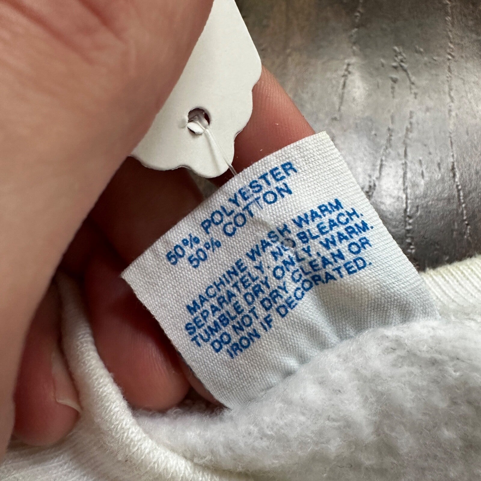 VTG 80s Mickey Mouse Sweatshirt USA L Mens White Pullover Crewneck 1980s