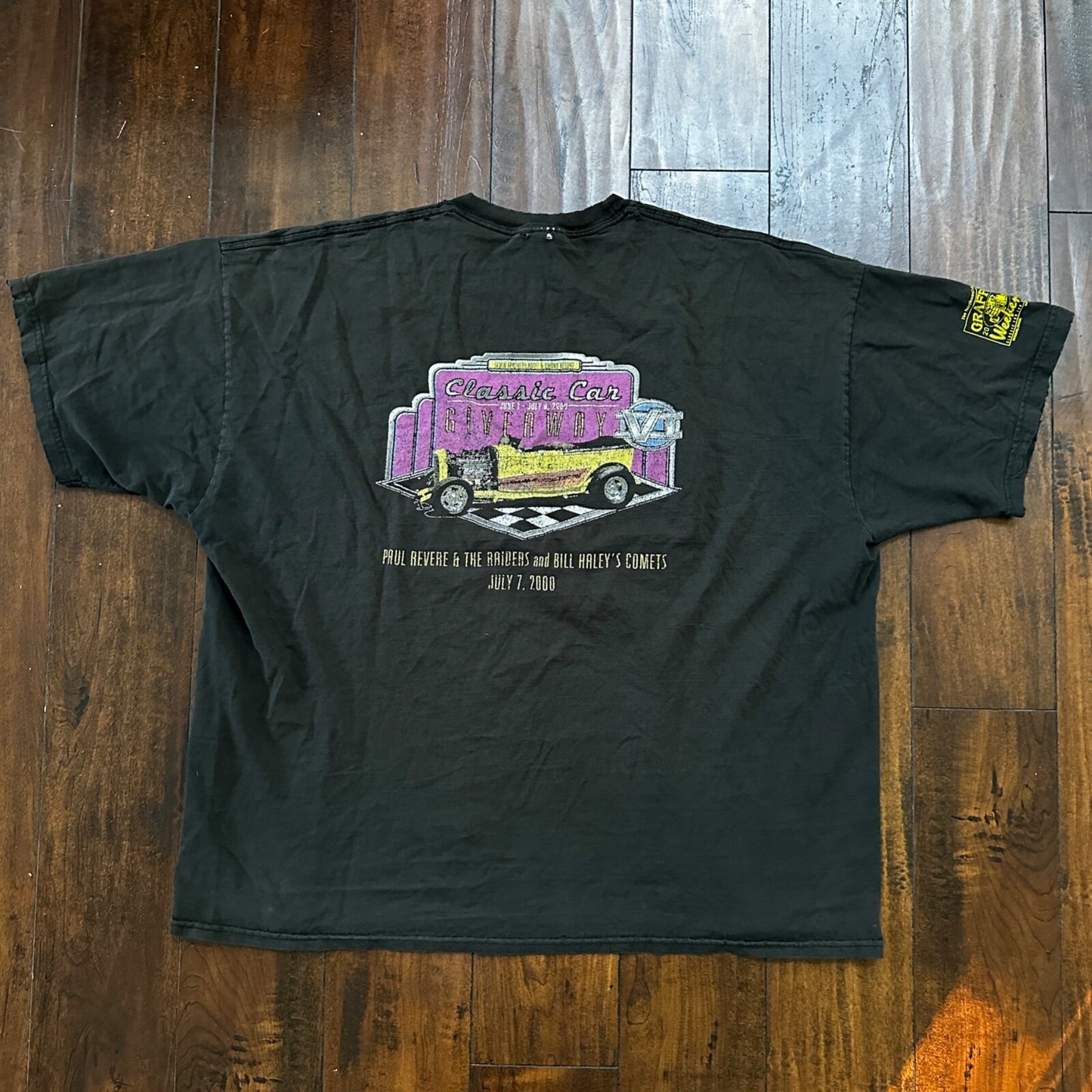 Y2K 2000 VTG T Shirt Classic Cars Driving Old Nascar Antique Black Faded 2XL