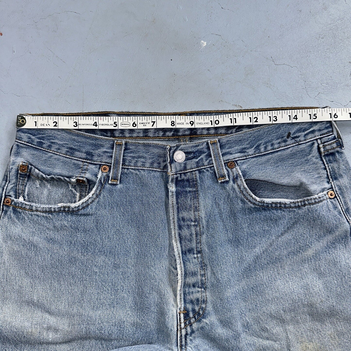 Levis 501 Vintage 90s USA XX Straight Leg Jeans 34x34 Light Wash Act 31x32