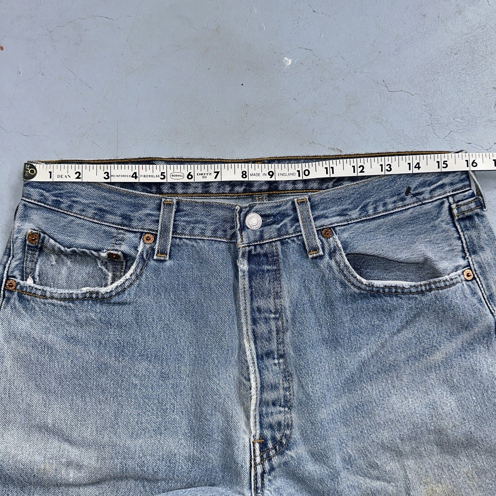 Levis 501 Vintage 90s USA XX Straight Leg Jeans 34x34 Light Wash Act 31x32