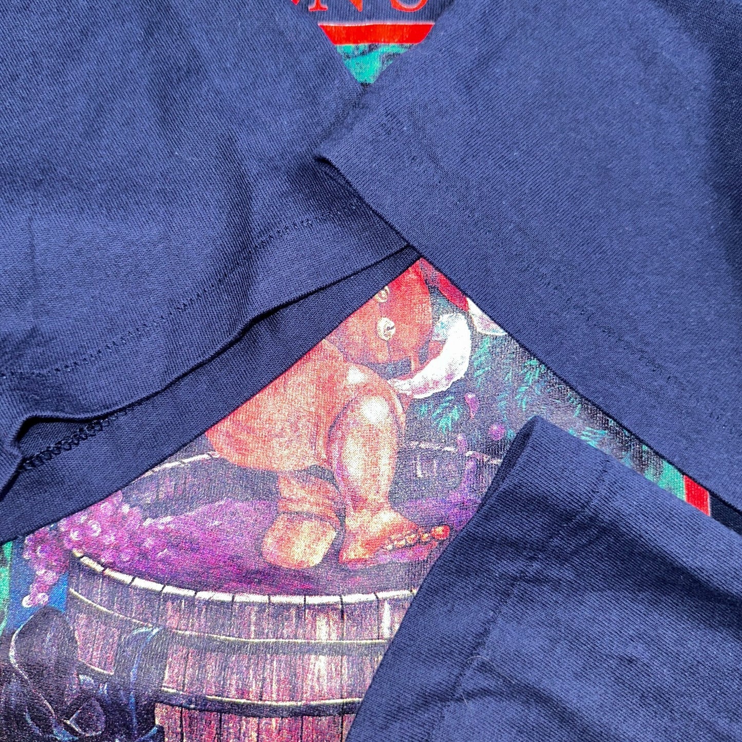 Oregon Santa Claus Feet Wine VTG T Shirt USA Funny Graphic Christmas Holiday