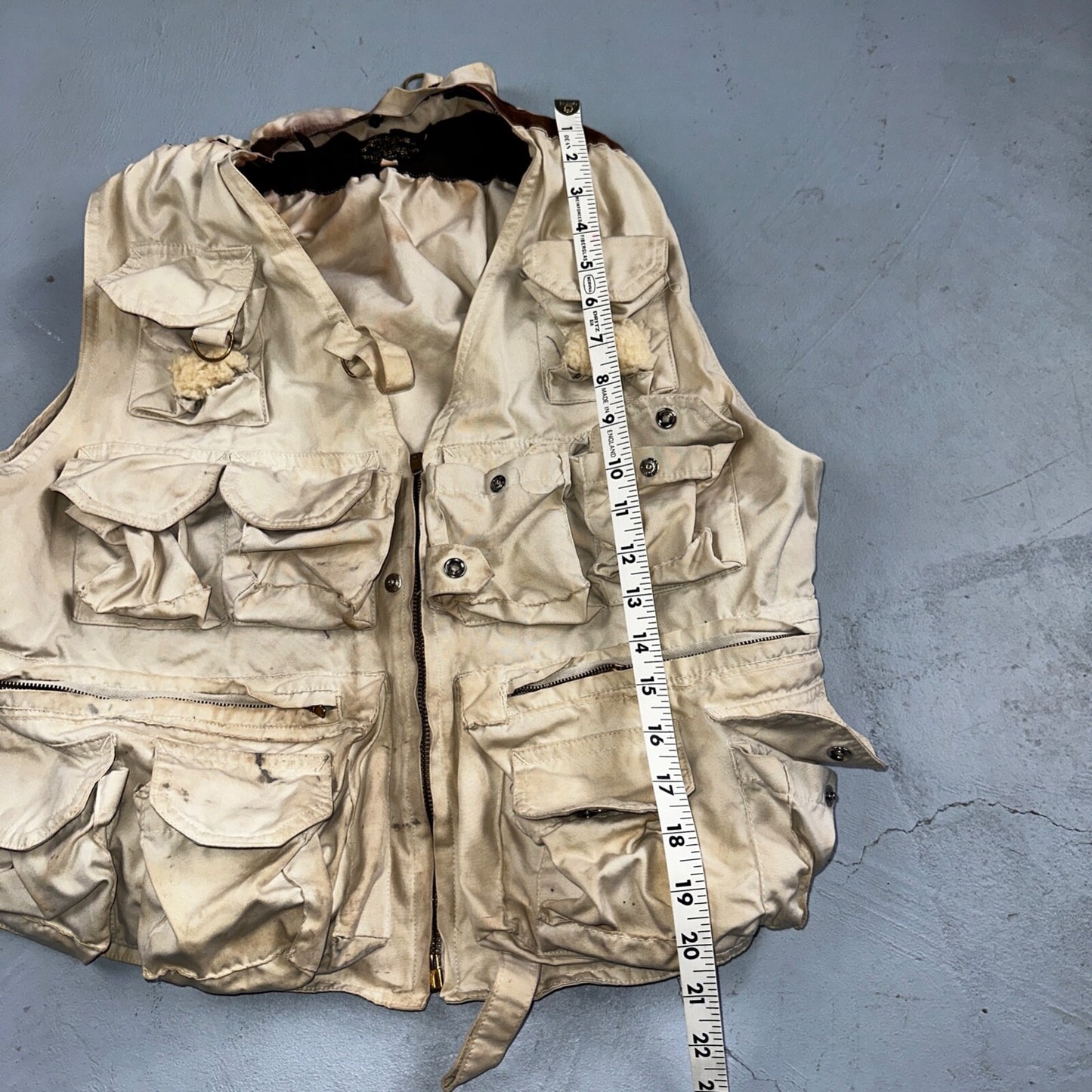 VTG Hurricane Fishing Vest Men's Size L Beige Sleeveless Zip-Up 100% Cotton 70s