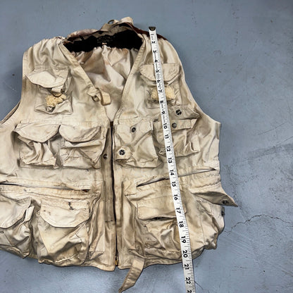 VTG Hurricane Fishing Vest Men's Size L Beige Sleeveless Zip-Up 100% Cotton 70s