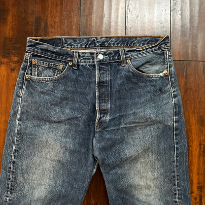 Levis 501 Vintage 90s Straight Leg XX Canada Jeans 36x30 Med Wash Act 34x29