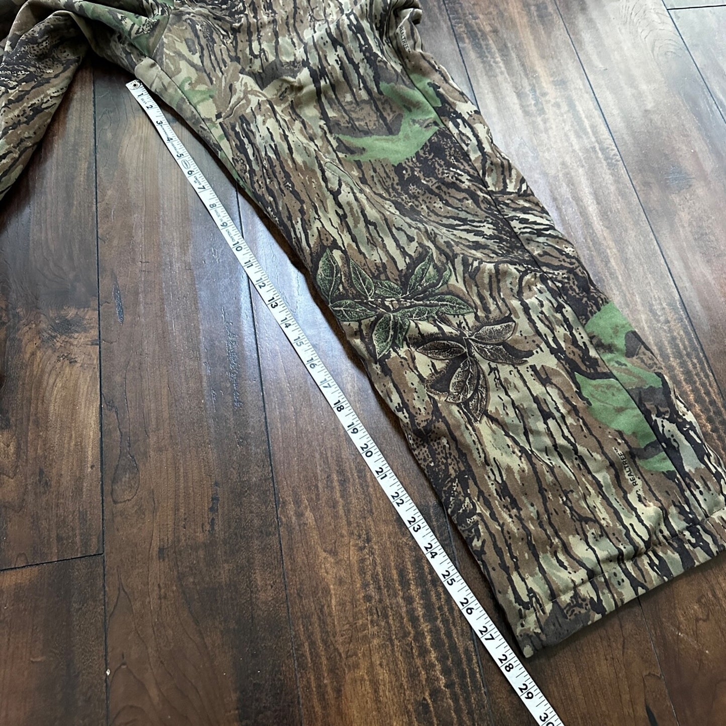 VTG 90s Cabela's Realtree Camo Fleece Pants Cargo Pocket 35x28 Made in the USA