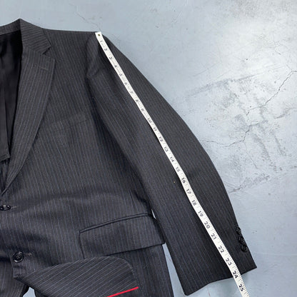 VTG Botany 500 Couture 42 USA MADE 2Pc Black/Gray Pinstriped Wool Suit