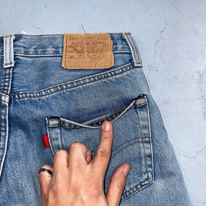 Levis 501 Vintage 80s Redline Selvedge USA XX Jeans Light Wash 30x36 Act 29x25
