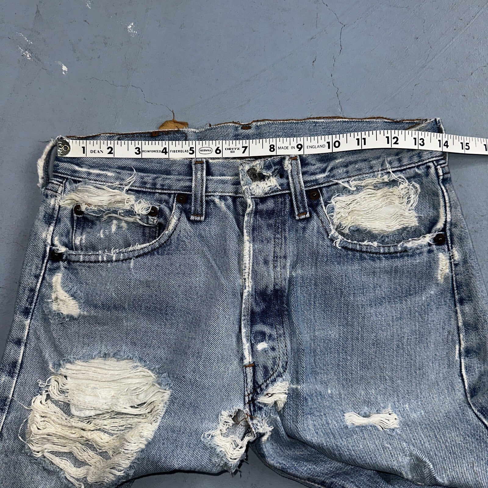 Levis 501 Vintage 80s Redline Selvedge USA XX Jeans Light Wash Thrashed Ac 28x26