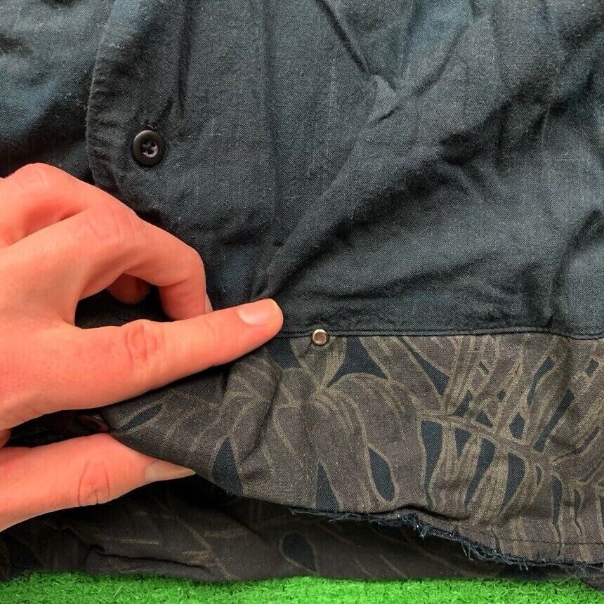 CH Carolina Herrera Black Flower Floral Button Down Dress Shirt Mens Rough VTG