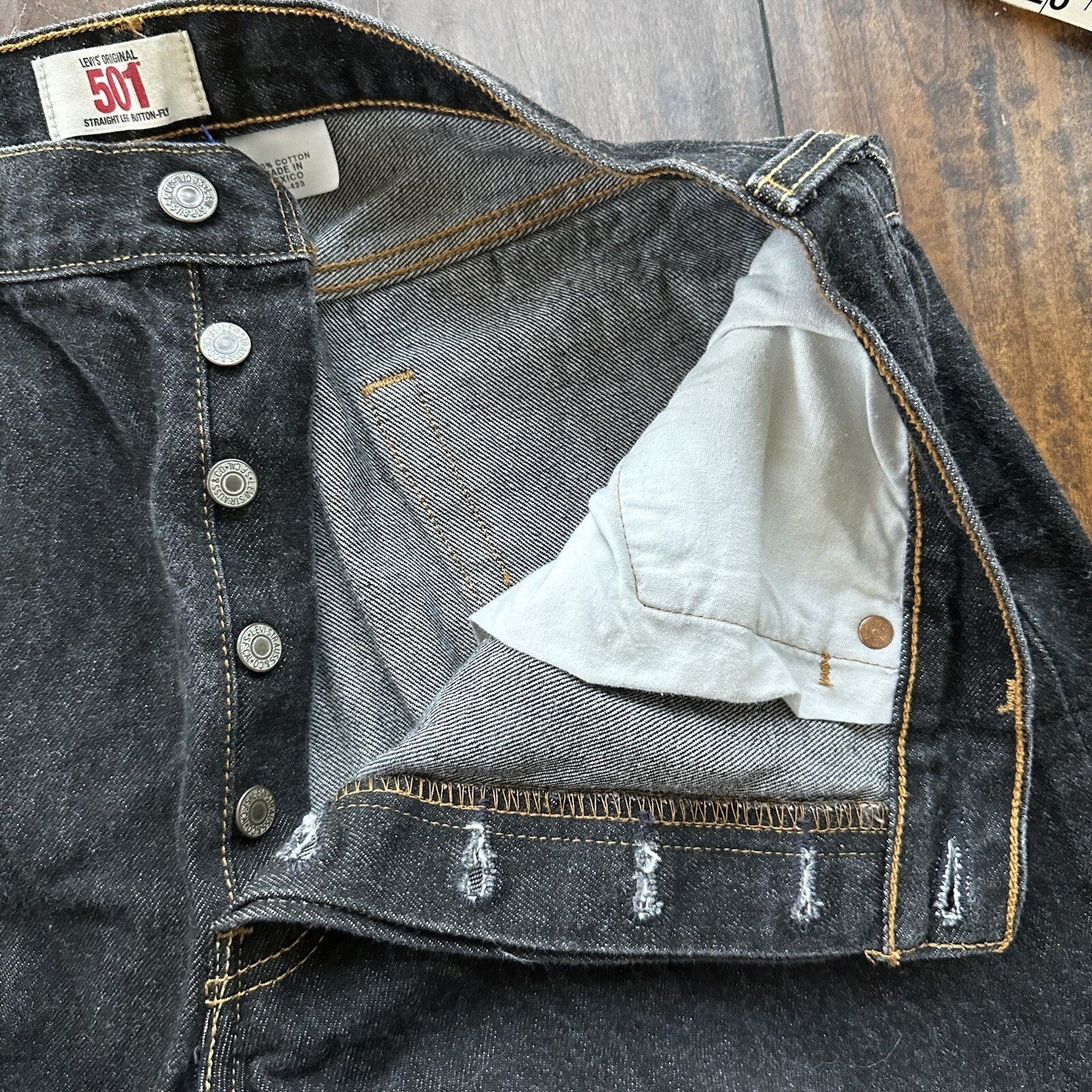 Levis 501 Vintage Y2K Straight Leg XX 2000s Jeans 32x29 Black Wash 35x32