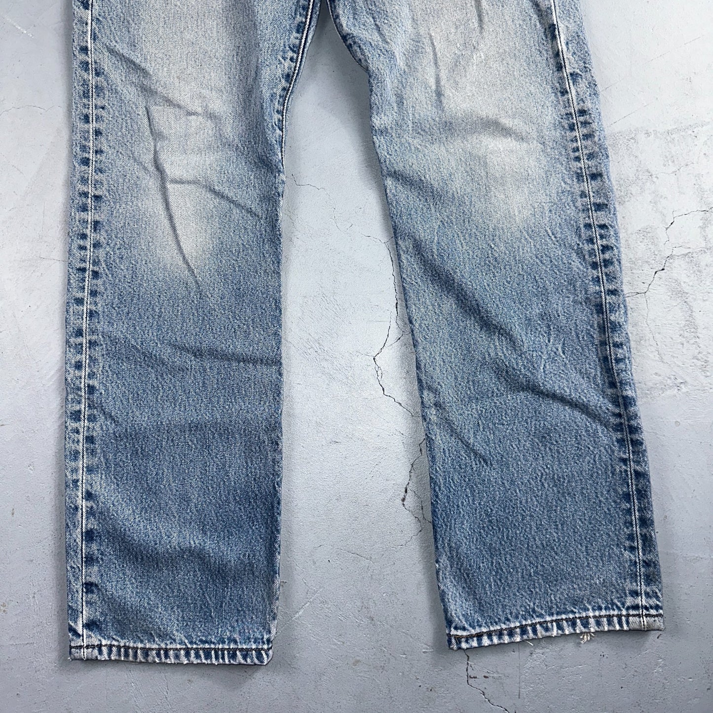 Levis 501 Vintage Y2K 90s XX Straight Leg Jeans Blue Light Wash 33x34 Act 30x31