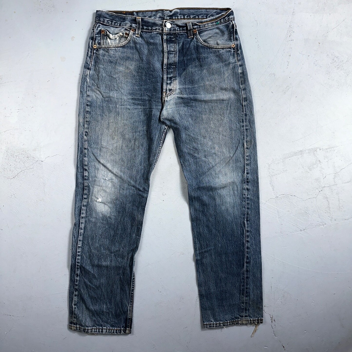 Levis 501 Vintage 90s UK XX Straight Leg Jeans 36x32 Blue Med Wash Act 33x30