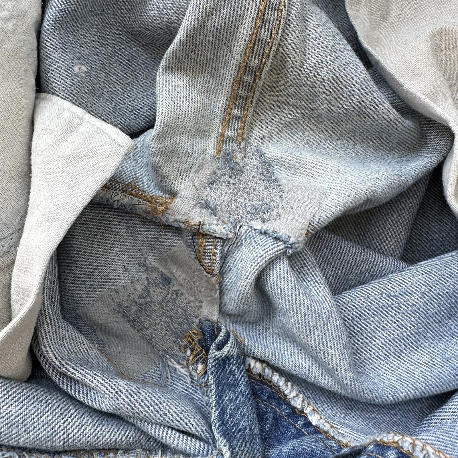 Levis Vintage 80s Redline Selvedge USA 501 XX Jeans 66 70s 33x36 Act 31x26